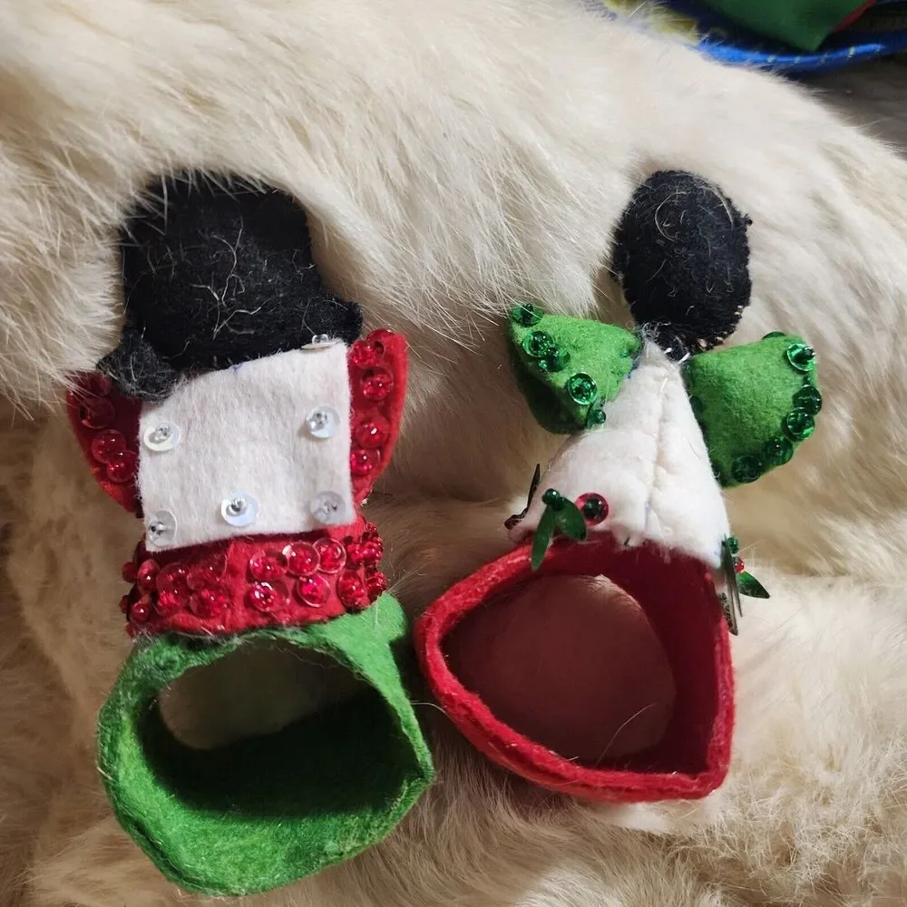 Vintage Bucilla Felt Needlework Jeweled Sequin Bead Napkin Rings